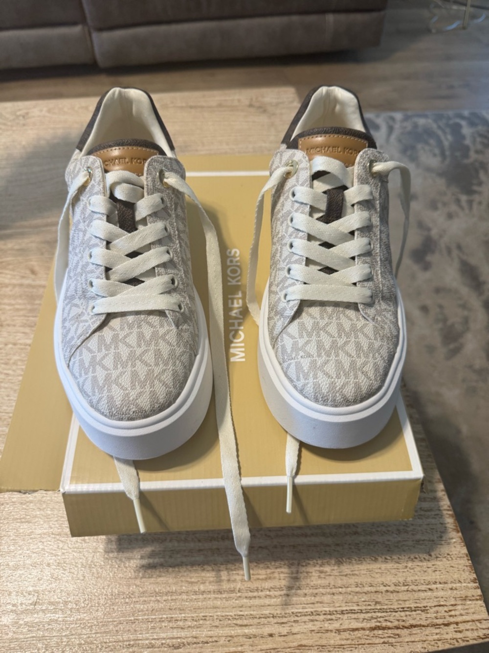 Michael Kors Romey Lace Up Cream and Tan MK Platform  Sneakers